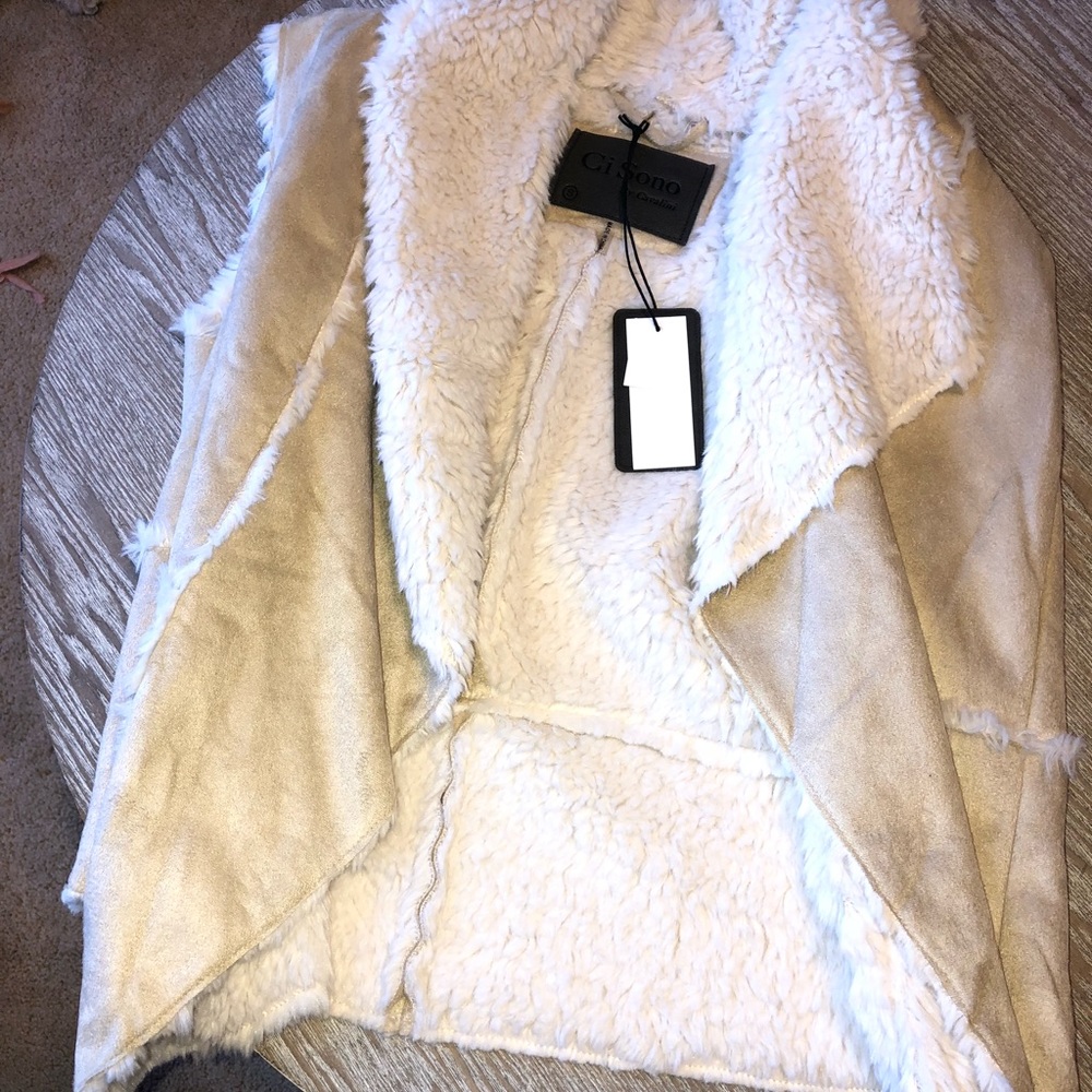 BRAND NEW WITH TAGS!!! Faux fur pullover